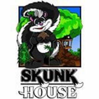 skunk house 320x320 1